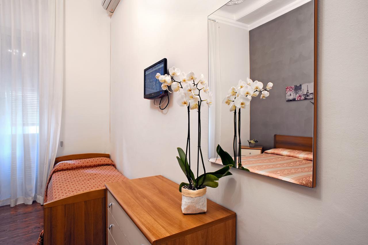 Via Marsaglia Rooms Σαν Ρέμο Εξωτερικό φωτογραφία